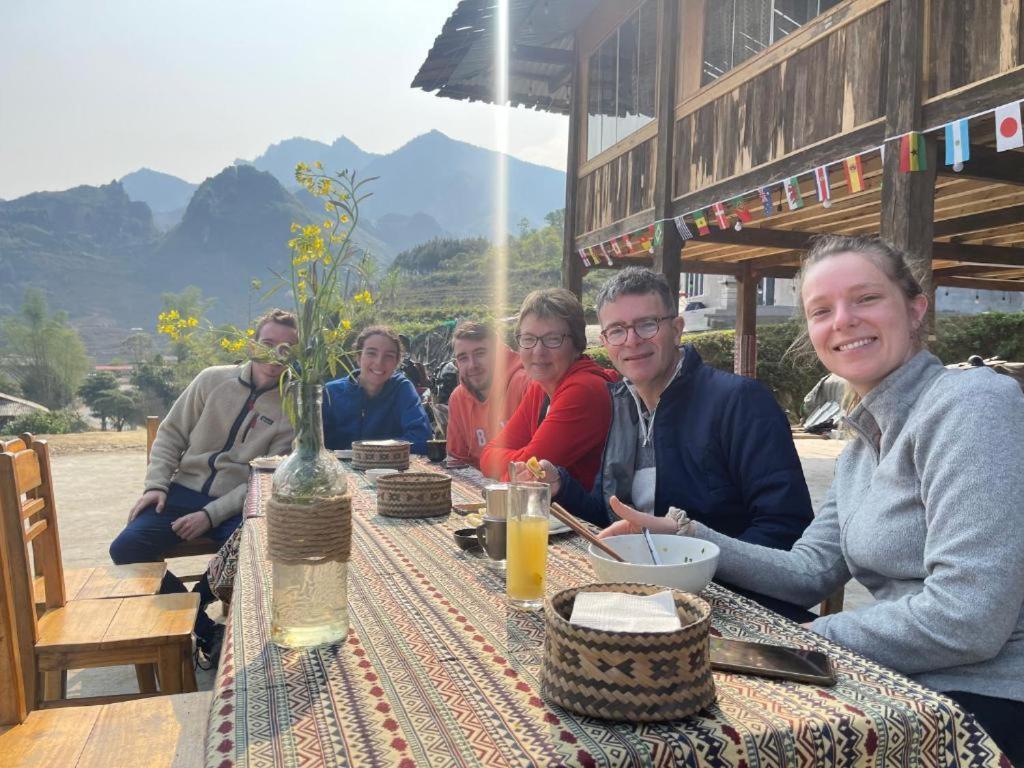 Du Gia Cozy Homestay & Tours Làng Cac Εξωτερικό φωτογραφία